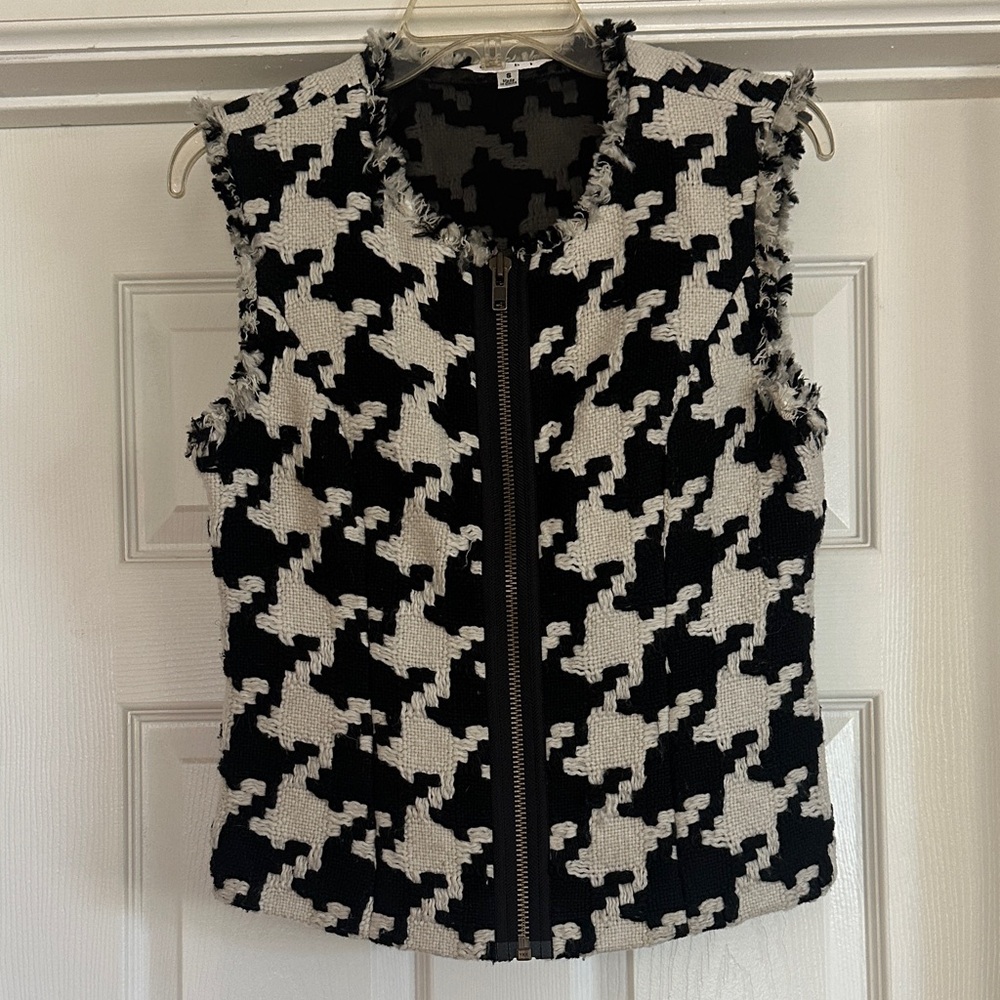 Cabi Houndstooth Vest, Small